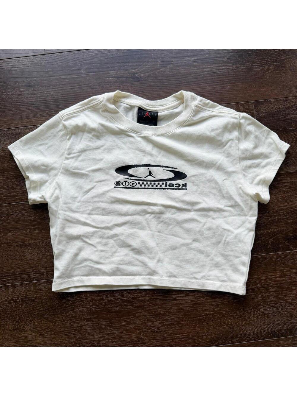 EUC Air Jordan x Travis Scott Slim T Shirt Sail SZ M Womens Cropped Crop Tee
